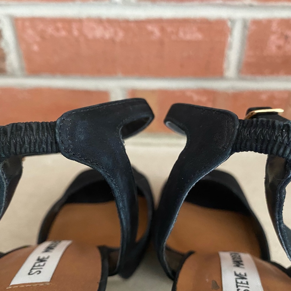 Steve Madden Chunky Suede Platform Heels with Holiday Gift Box - Picture 6 of 8